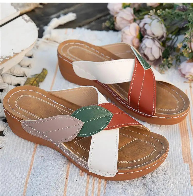 Sandales compensées confortables pour femmes