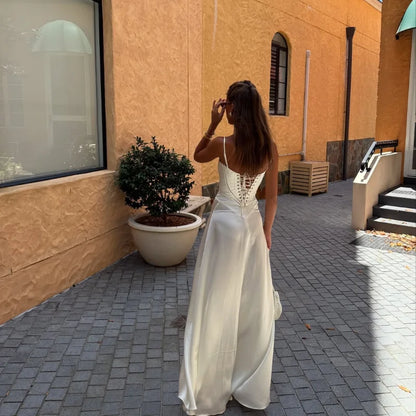 Robe longue élégante à lacets