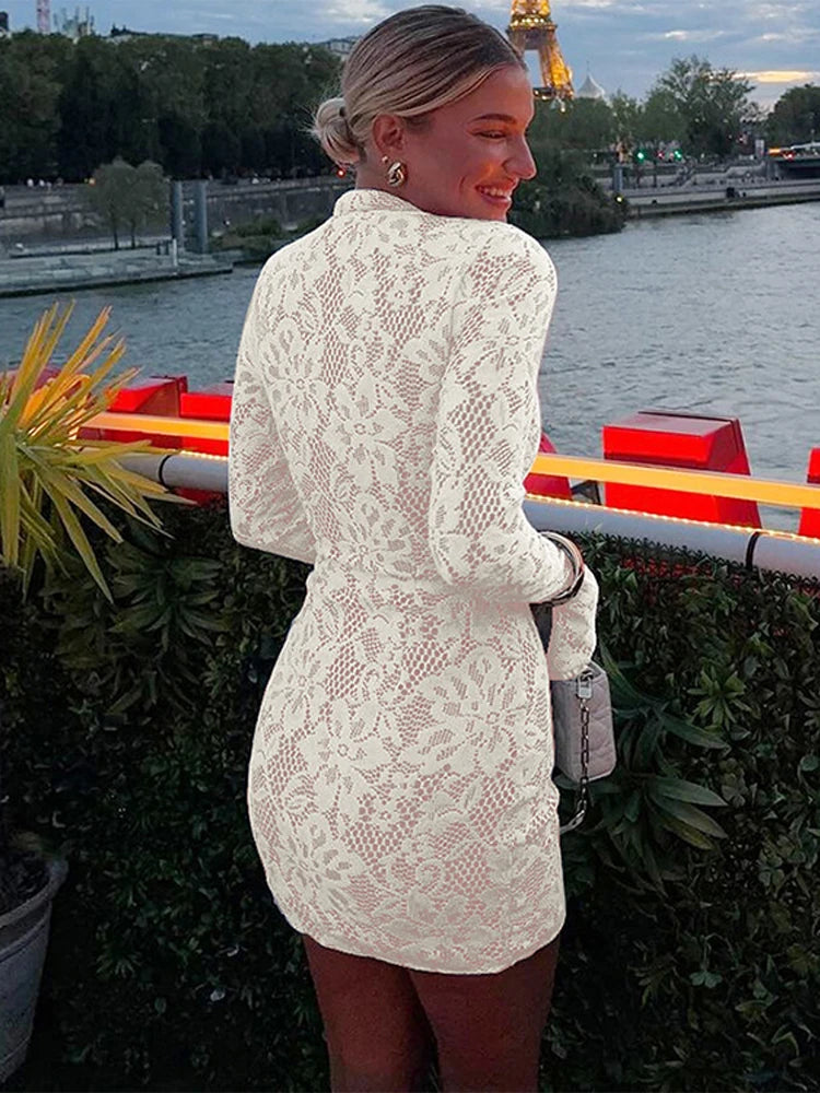 Robe courte sexy en dentelle ajourée pour femme