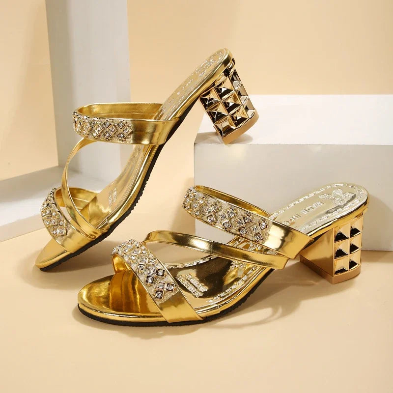 Sandales et pantoufles pour femmes