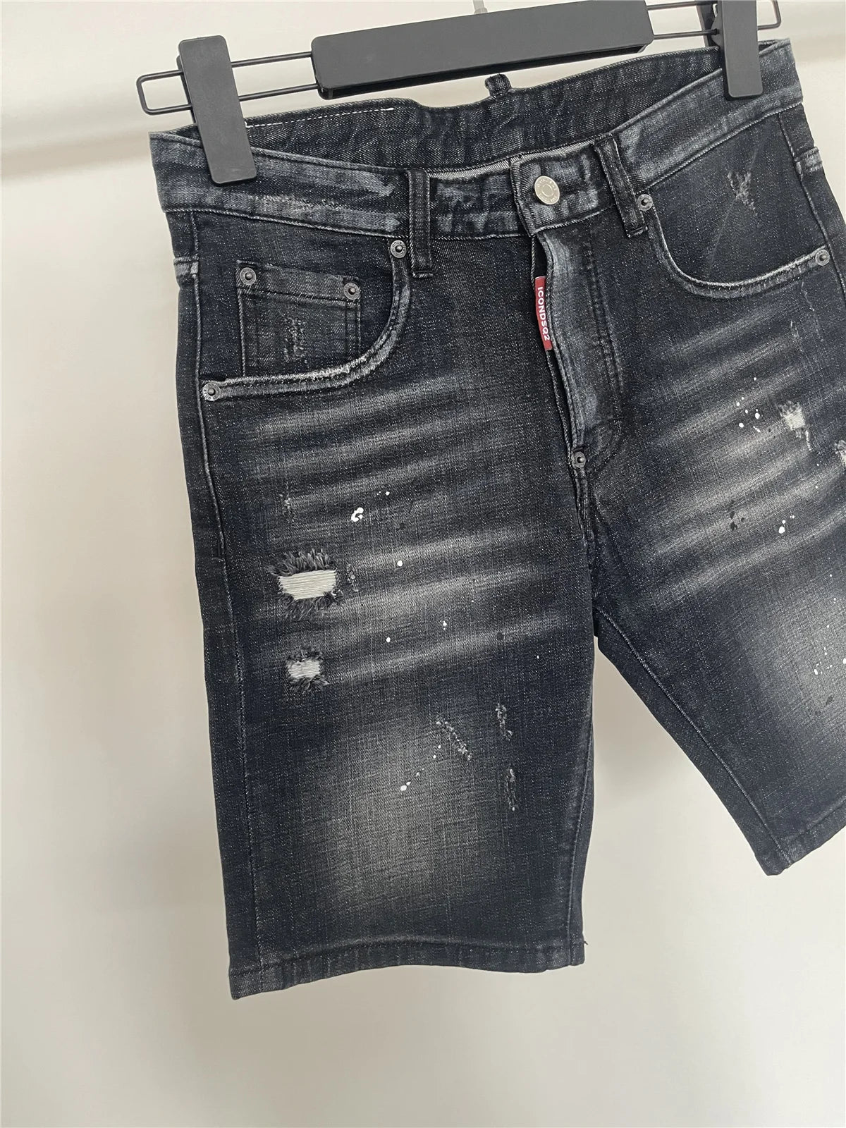 nouveaux jeans tendance pour hommes, délavés