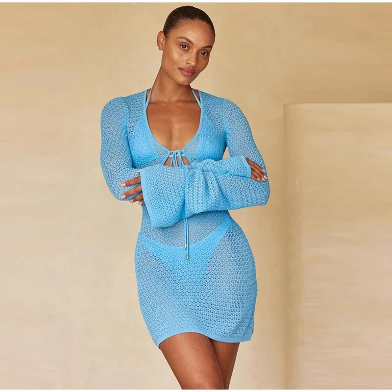 Robe de plage courte ajourée pour femme