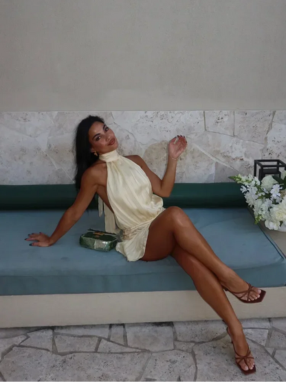 Robe courte sexy dos nu pour femme, couleur unie, sans manches, plissée, en mousseline de soie