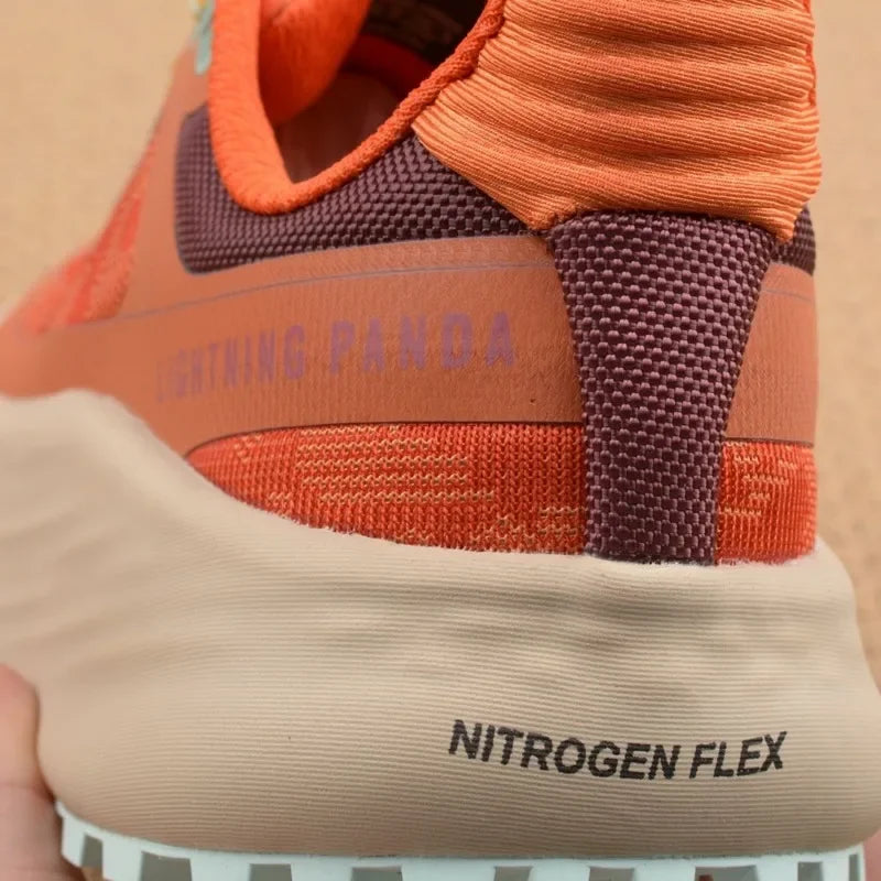 Chaussures de randonnée en plein air à semelle épaisse et large