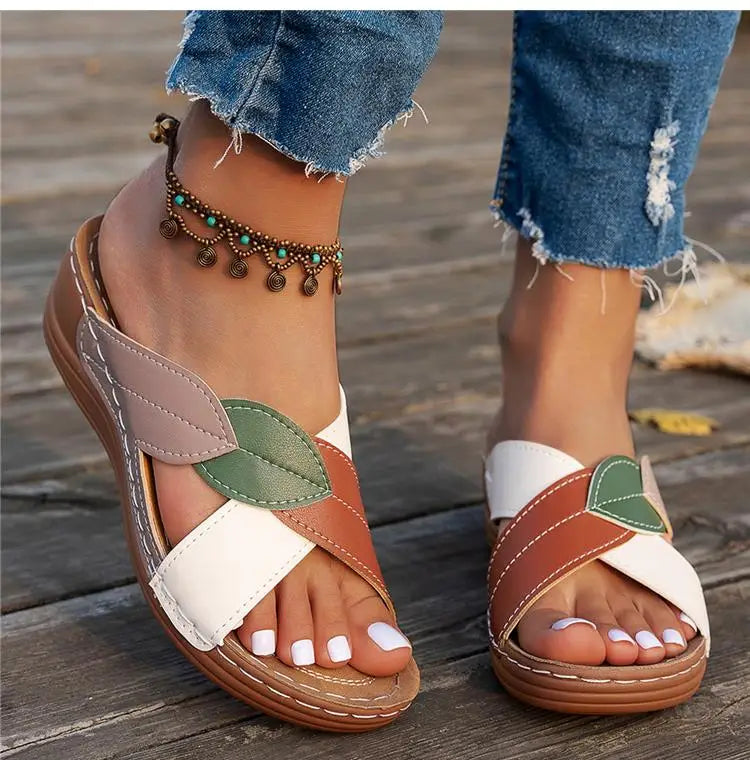 Sandales compensées confortables pour femmes