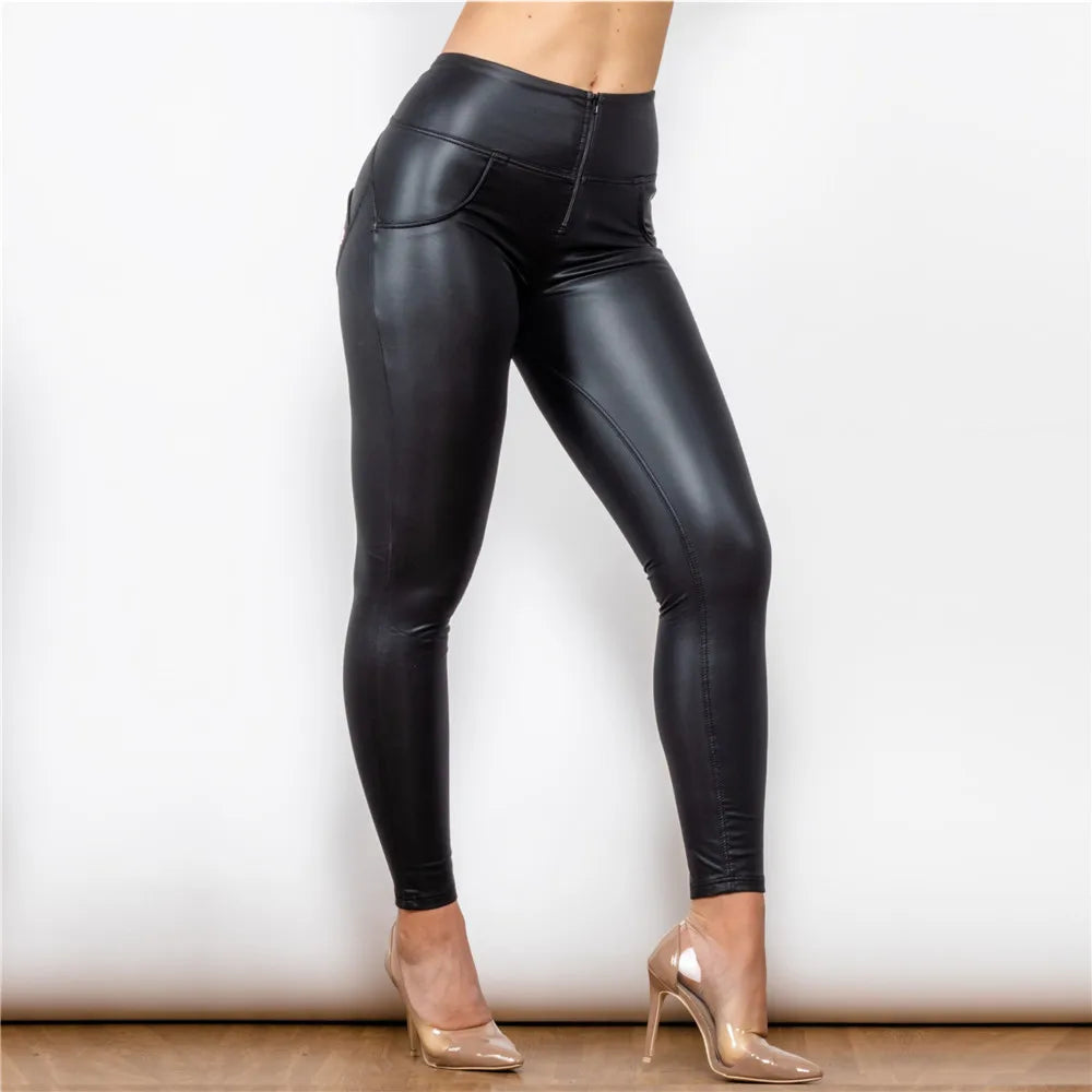 Pantalon extensible en cuir noir